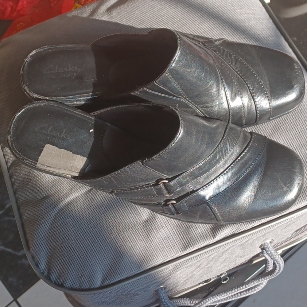 CLARKS Black Genuine Leather Clogs heels Shoes 8.5